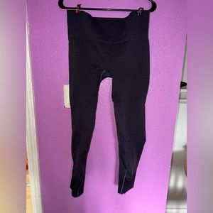 LULULEMON ebb and flo leggings - dark purple